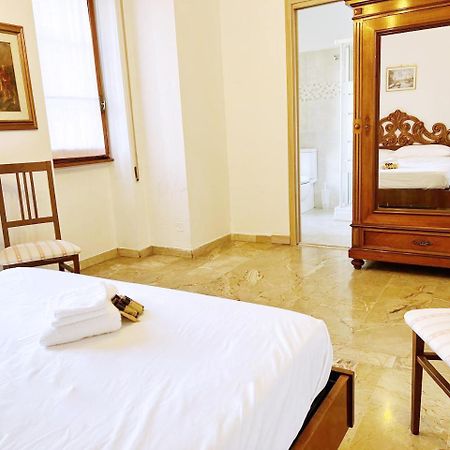Casa Radiosa Varese Rooms エクステリア 写真