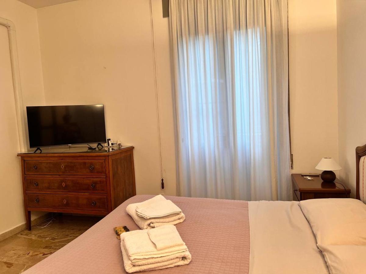 Casa Radiosa Varese Rooms エクステリア 写真