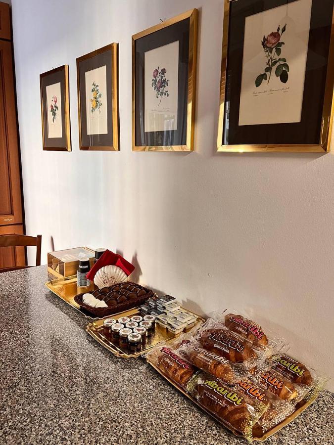 Casa Radiosa Varese Rooms エクステリア 写真